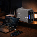 Qoltec Przetwornica napięcia | 1500W | 3000W | 12V na 230V | Czysty Sinus | USB |LiFePO4